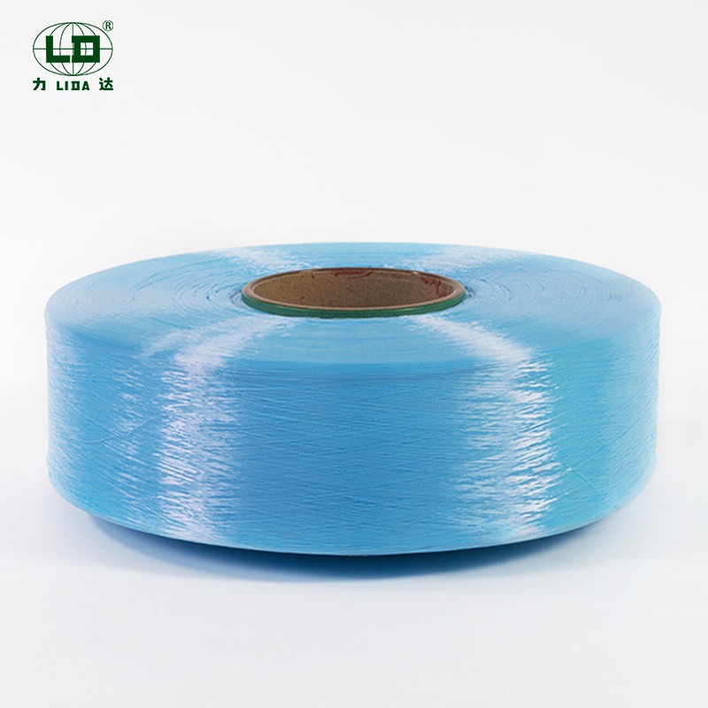 Wat binne de skaaimerken fan semi doffe polyester Dope Dyed filamentgaren